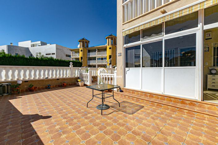 Image No.31-2 Bed Apartment for sale