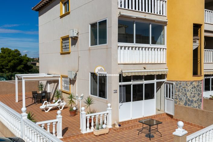 Image No.40-2 Bed Apartment for sale