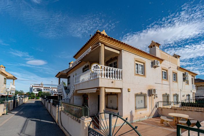 Image No.1-Appartement de 2 chambres à vendre à Villamartin