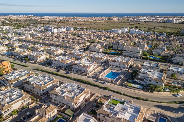 Image No.27-Appartement de 2 chambres à vendre à Villamartin