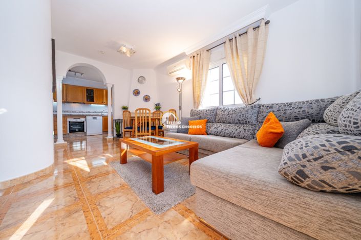 Image No.6-Appartement de 2 chambres à vendre à Villamartin