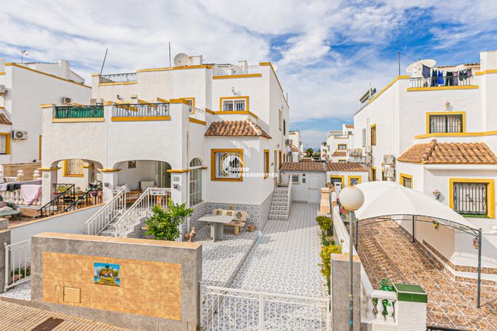 Image No.2-Maison de ville de 3 chambres à vendre à Los Altos