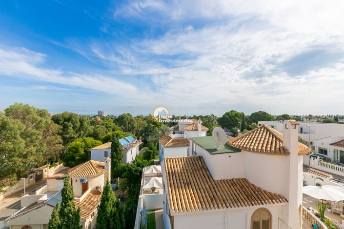 Image No.38-2 Bed Apartment for sale