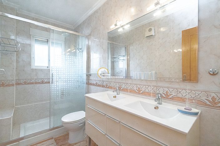 Image No.19-2 Bed Bungalow for sale