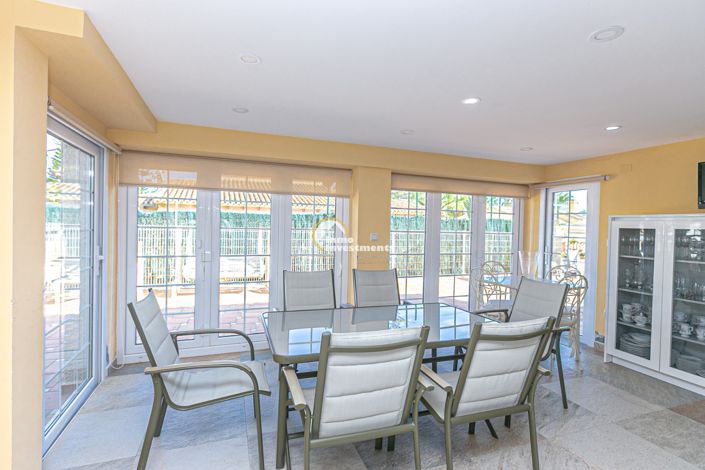 Image No.10-Villa de 7 chambres à vendre à Cabo Roig