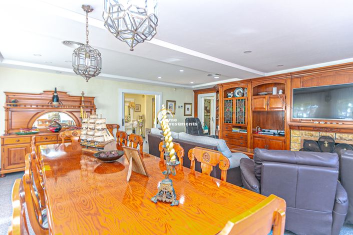 Image No.22-Villa de 7 chambres à vendre à Cabo Roig