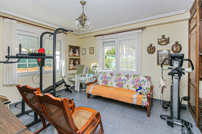 Image No.25-Villa de 7 chambres à vendre à Cabo Roig