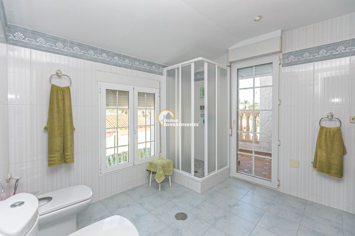 Image No.37-Villa de 7 chambres à vendre à Cabo Roig