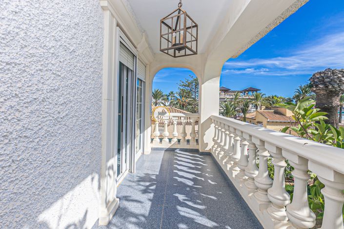 Image No.49-Villa de 7 chambres à vendre à Cabo Roig