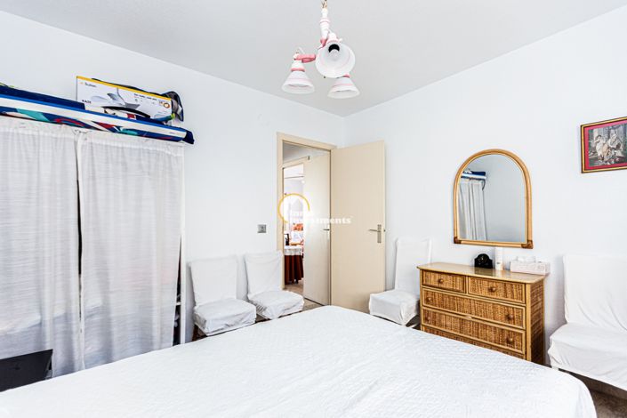 Image No.24-3 Bed Apartment for sale