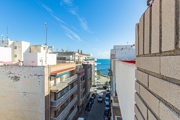 Image No.30-3 Bed Apartment for sale