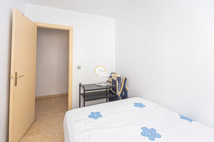 Image No.8-3 Bed Apartment for sale