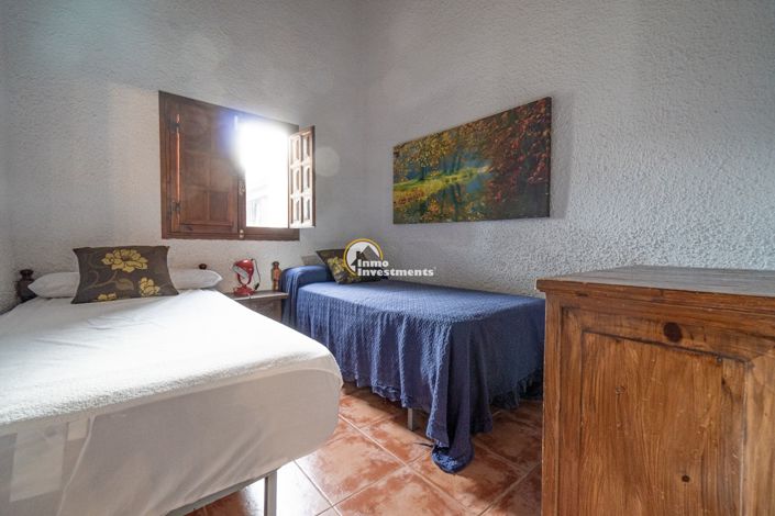 Image No.16-9 Bed Villa for sale