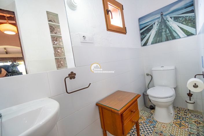 Image No.20-9 Bed Villa for sale