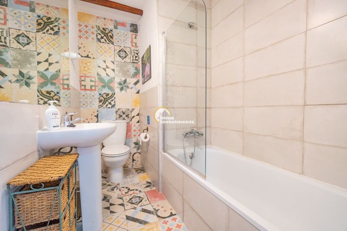 Image No.23-9 Bed Villa for sale