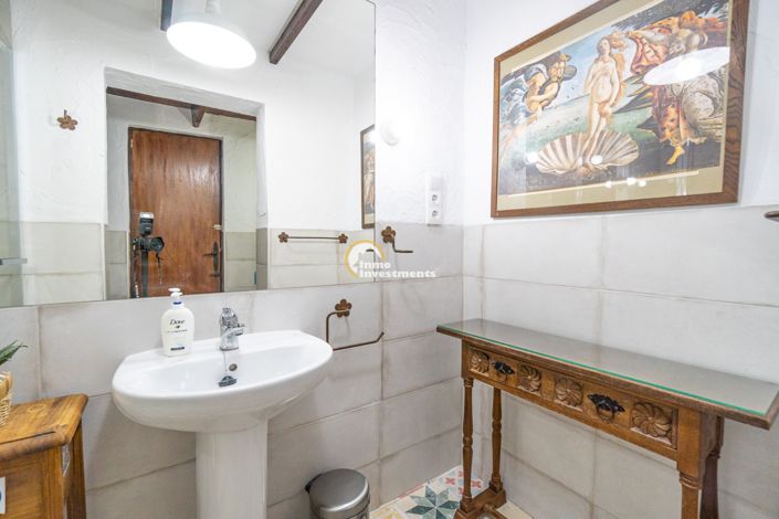 Image No.25-9 Bed Villa for sale