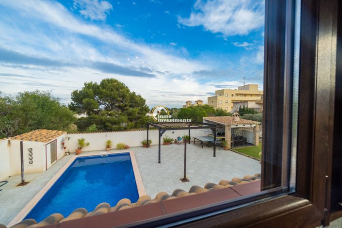 Image No.27-9 Bed Villa for sale