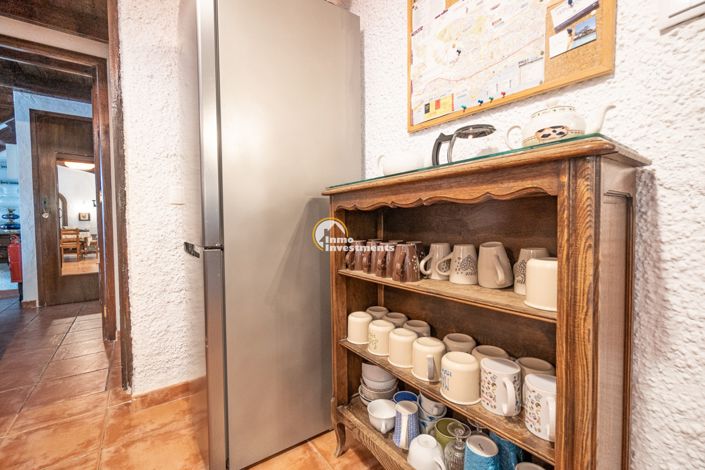 Image No.8-9 Bed Villa for sale