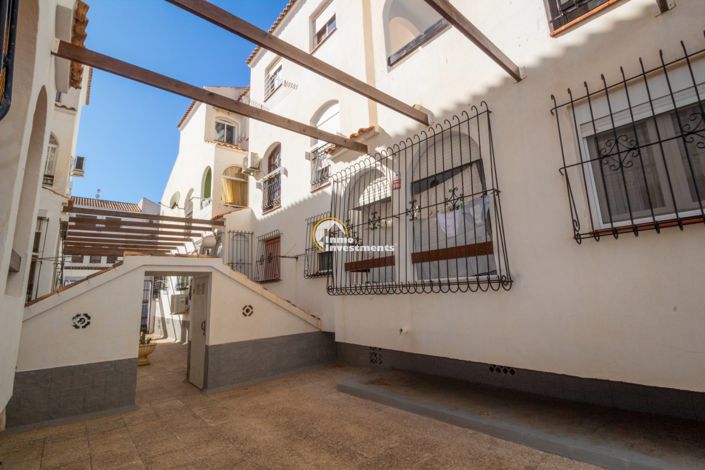 Image No.20-1 Bed Apartment for sale