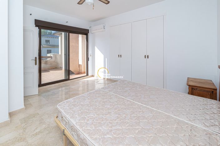 Image No.26-3 Bed Penthouse for sale