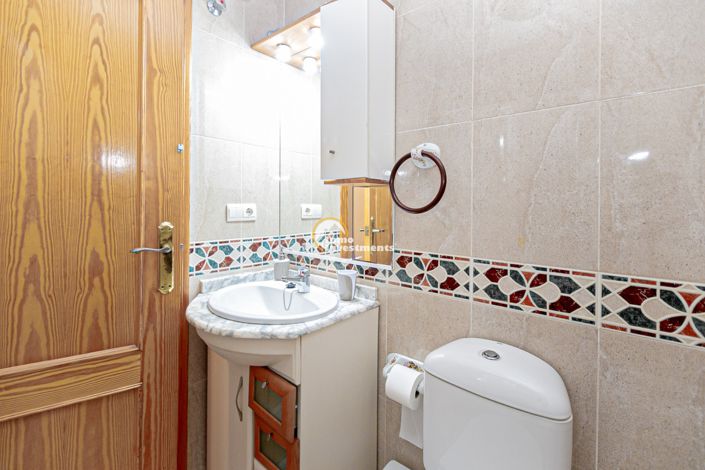 Image No.21-2 Bed Apartment for sale