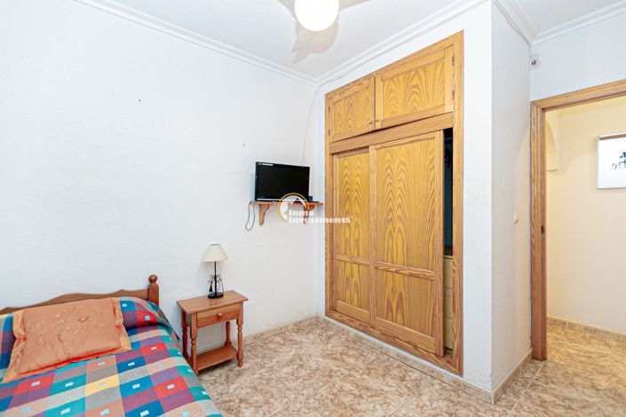 Image No.23-2 Bed Apartment for sale