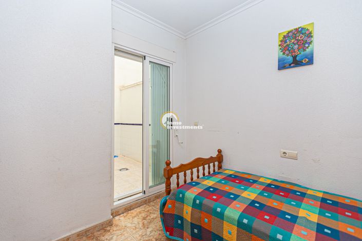 Image No.24-2 Bed Apartment for sale