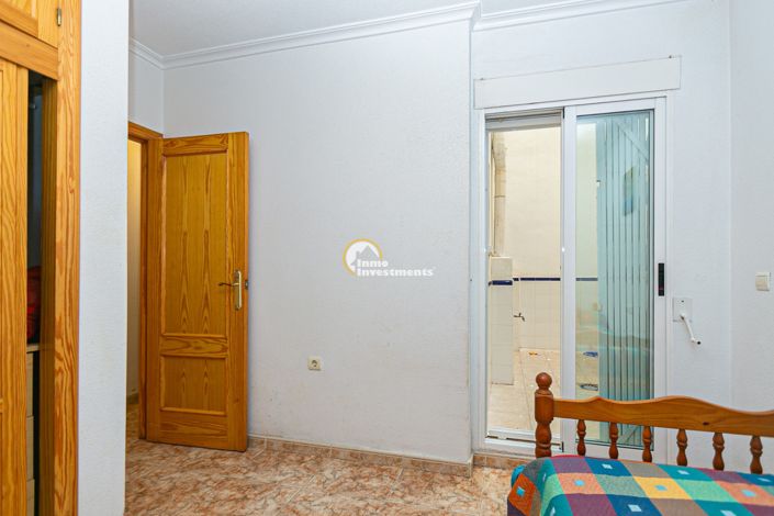 Image No.25-2 Bed Apartment for sale