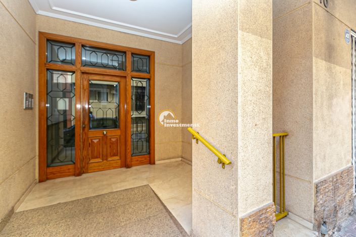 Image No.37-2 Bed Apartment for sale