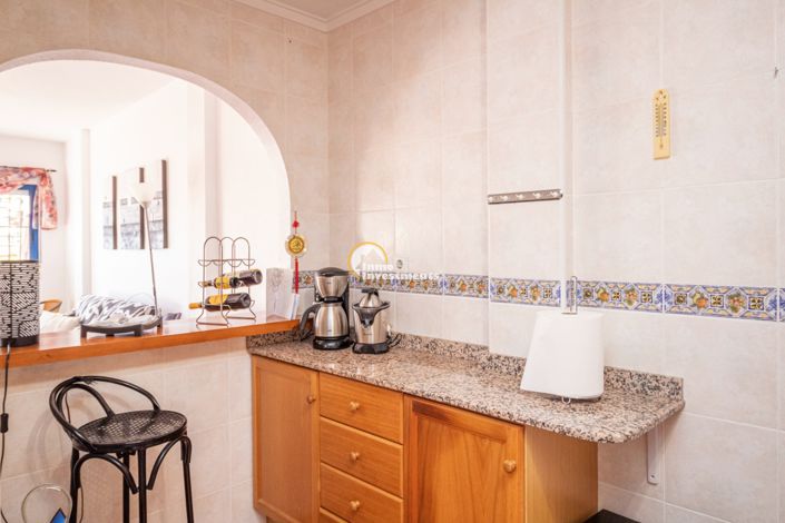 Image No.14-2 Bed Townhouse for sale