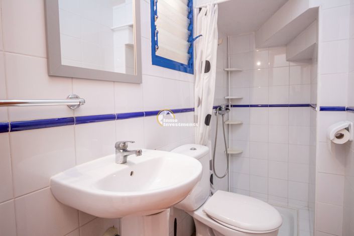 Image No.16-2 Bed Townhouse for sale