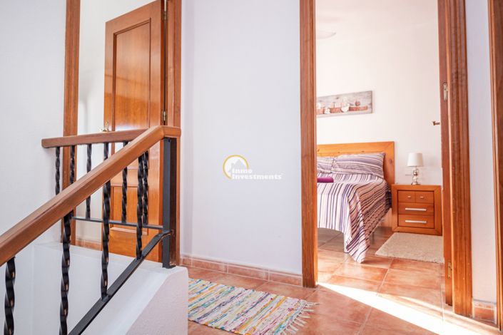 Image No.18-2 Bed Townhouse for sale