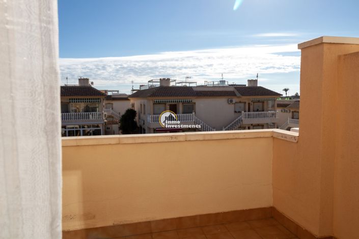 Image No.26-2 Bed Townhouse for sale