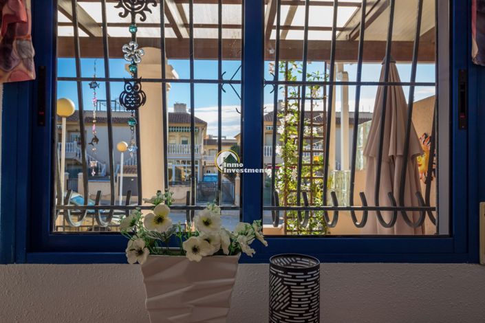 Image No.5-2 Bed Townhouse for sale