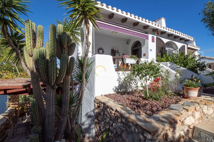 Image No.3-Villa de 2 chambres à vendre à Villamartin