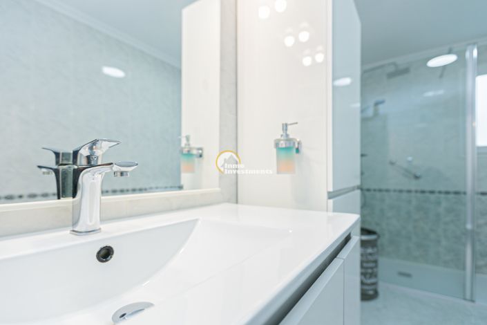 Image No.28-2 Bed Apartment for sale