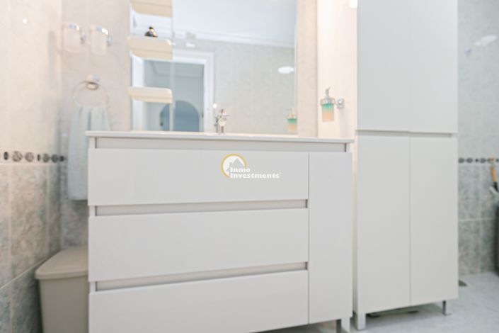 Image No.32-2 Bed Apartment for sale