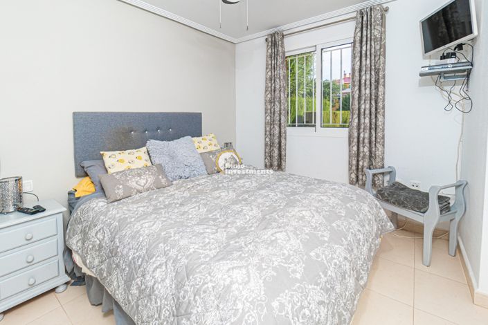 Image No.19-2 Bed Apartment for sale