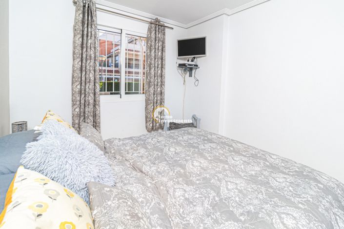 Image No.21-2 Bed Apartment for sale