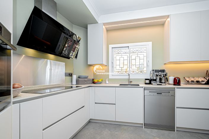 Image No.13-3 Bed Villa for sale