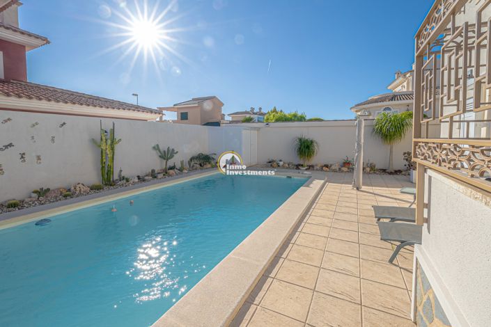 Image No.2-3 Bed Villa for sale