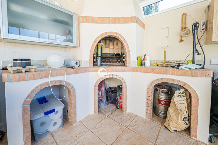 Image No.29-3 Bed Villa for sale