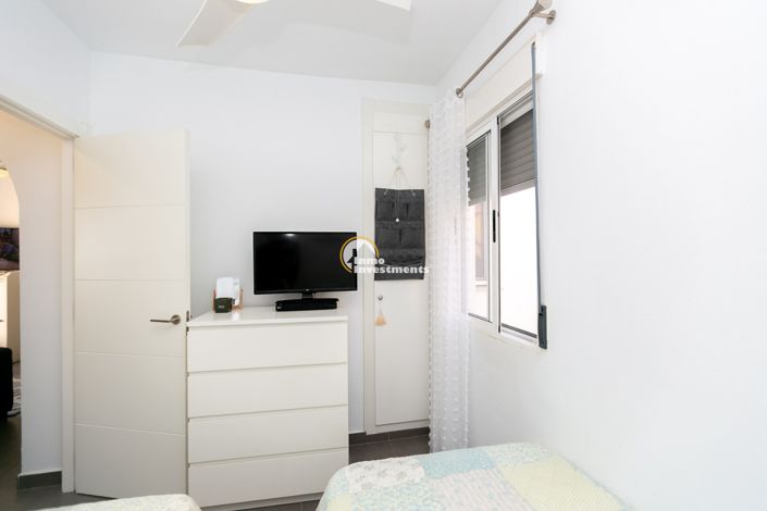 Image No.27-2 Bed Bungalow for sale