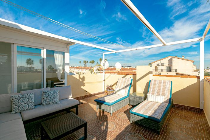 Image No.33-2 Bed Bungalow for sale