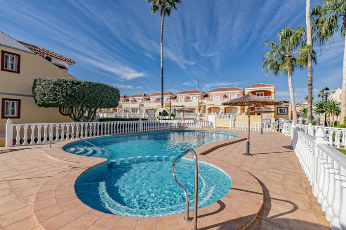 Image No.45-2 Bed Bungalow for sale