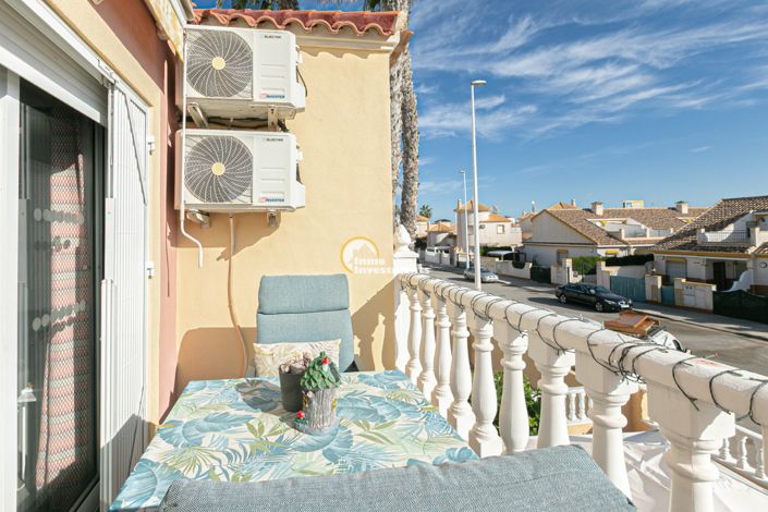 Image No.50-2 Bed Bungalow for sale