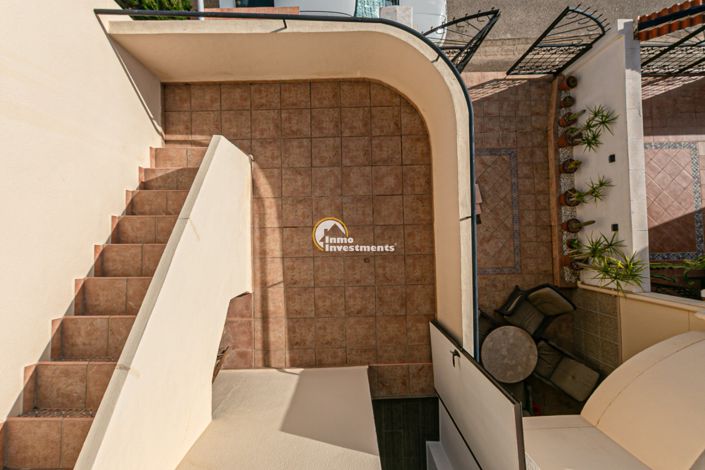 Image No.29-2 Bed Townhouse for sale