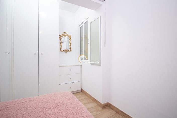 Image No.18-2 Bed Bungalow for sale