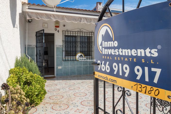 Image No.2-Bungalow de 2 chambres à vendre à Torrevieja