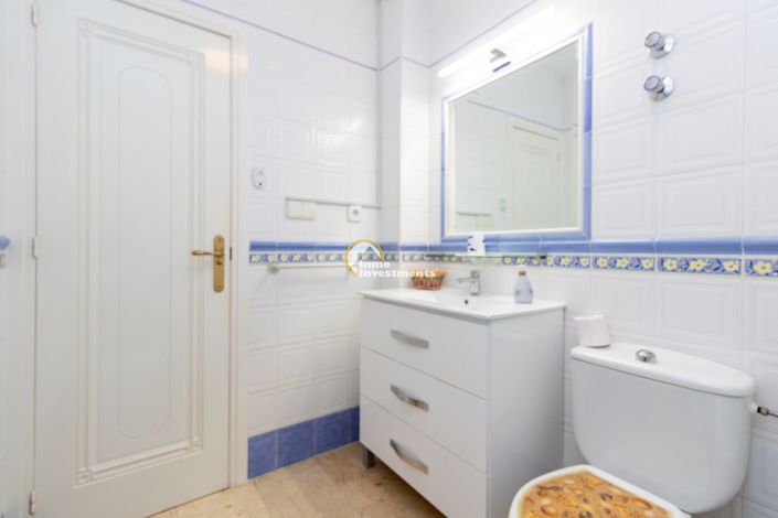 Image No.18-3 Bed Quad for sale